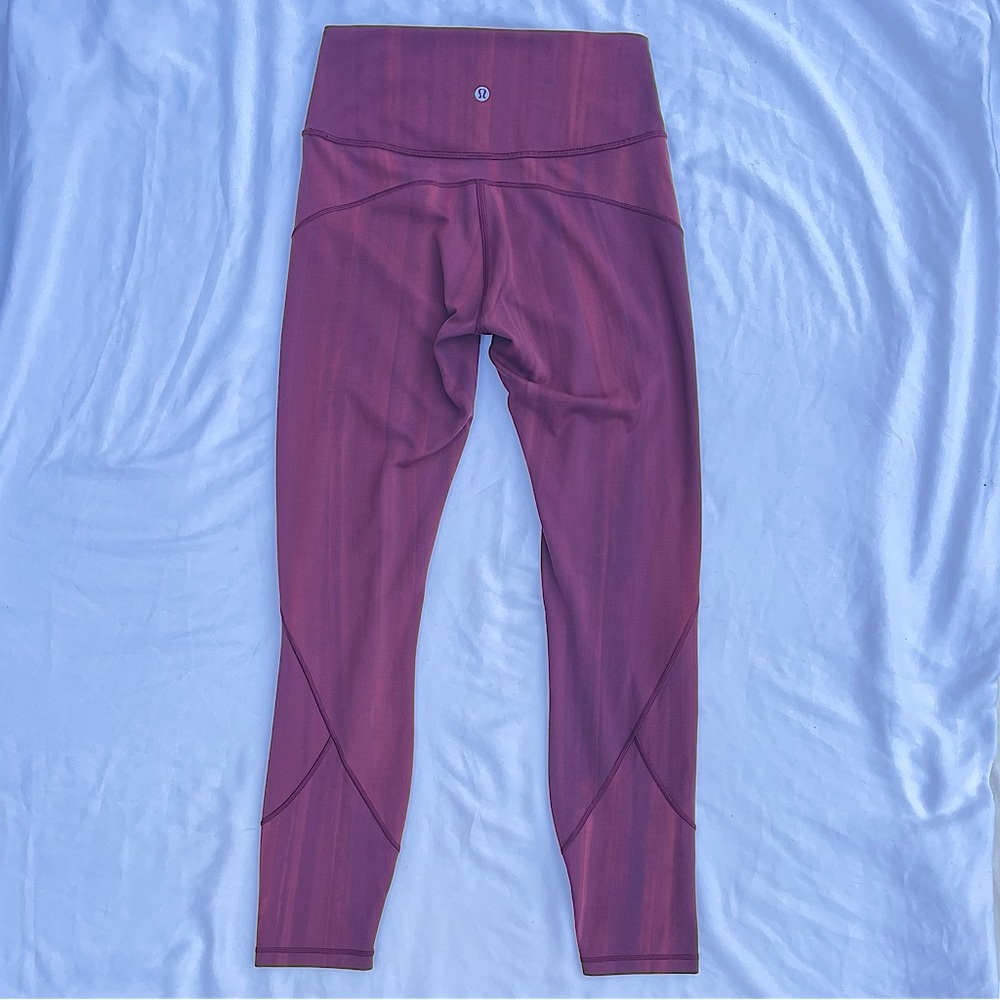 NWOT Lululemon In Movement Leggings 25" *Everlux Size 6 Red